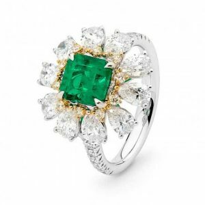 18ct white and yellow gold emerald and diamond ring
