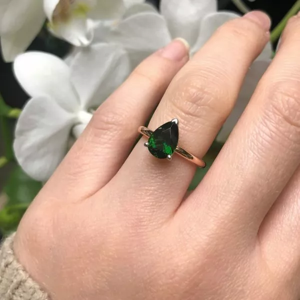 Green tourmaline ring hot sale with diamonds