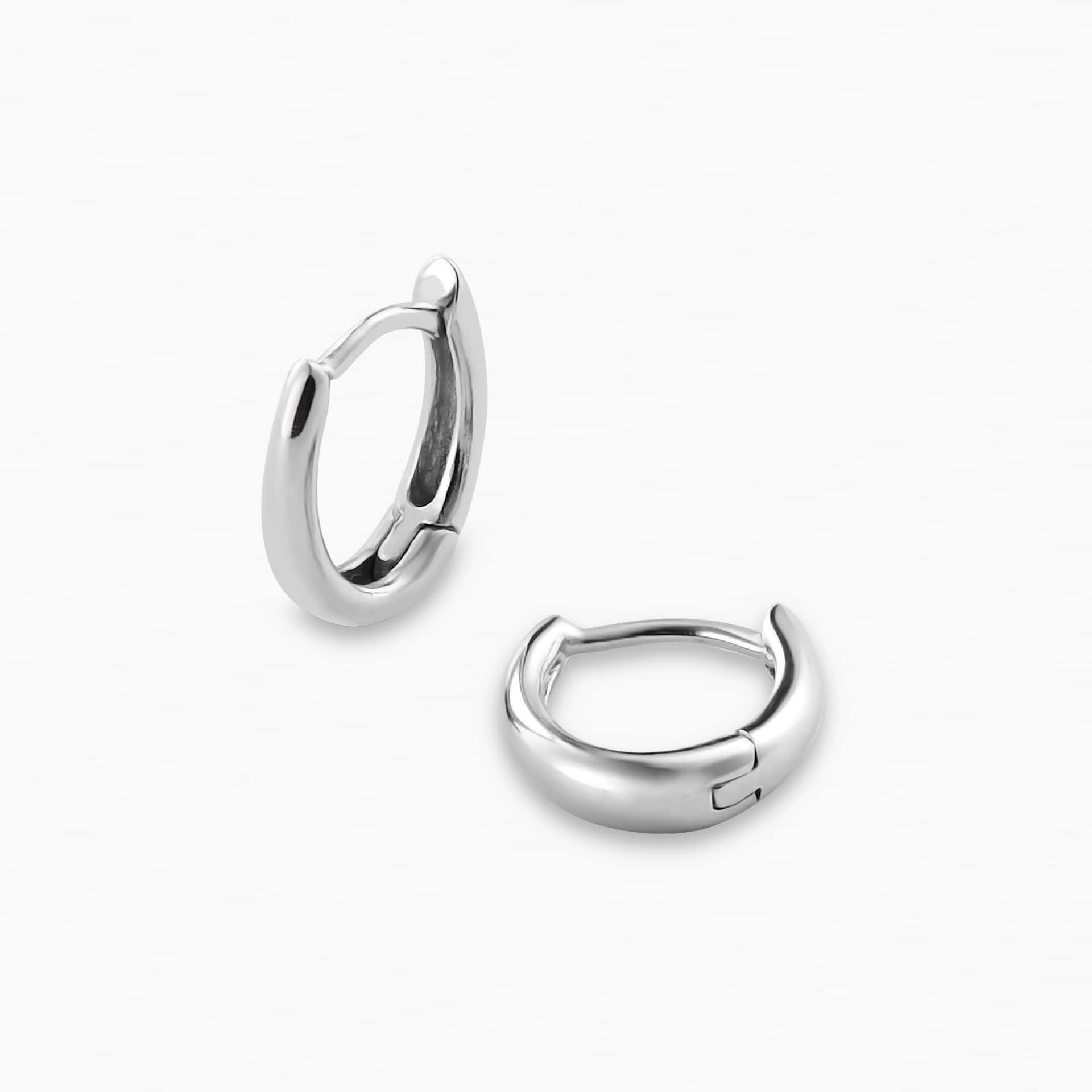 18ct White Gold Small Oval Hoop Earrings Cerrone Jewellers