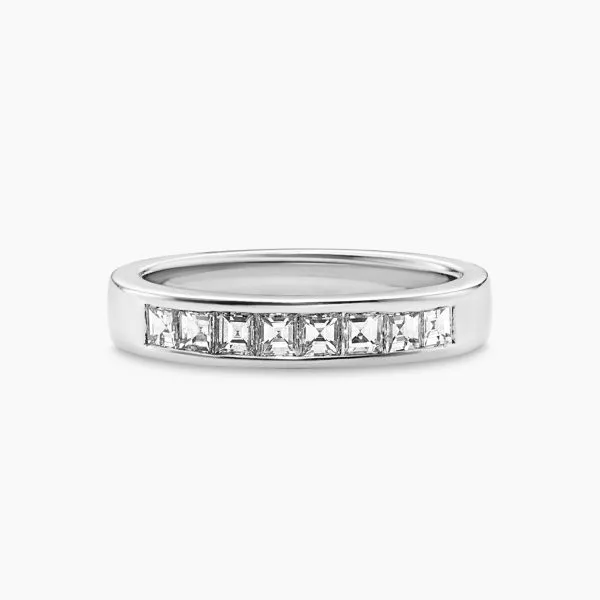 18ct white gold carre diamond ring