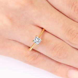 TORINO-V - 18ct yellow gold 1.02ct K SI1 cushion cut diamond solitaire ring