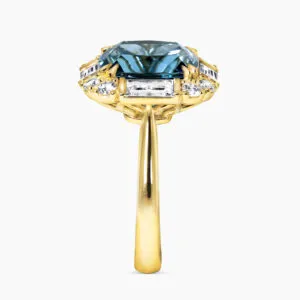 18ct yellow gold London blue topaz round & baguette cut diamonds ring