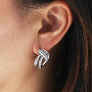 18ct White gold diamond earrings