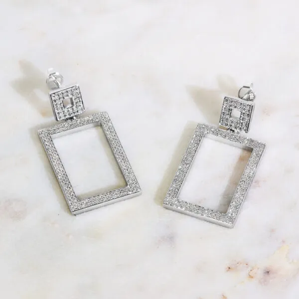 18ct White Gold Diamond Rectangular Drop Stud Earrings