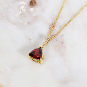 18ct yellow gold triangle garnet and diamond necklace