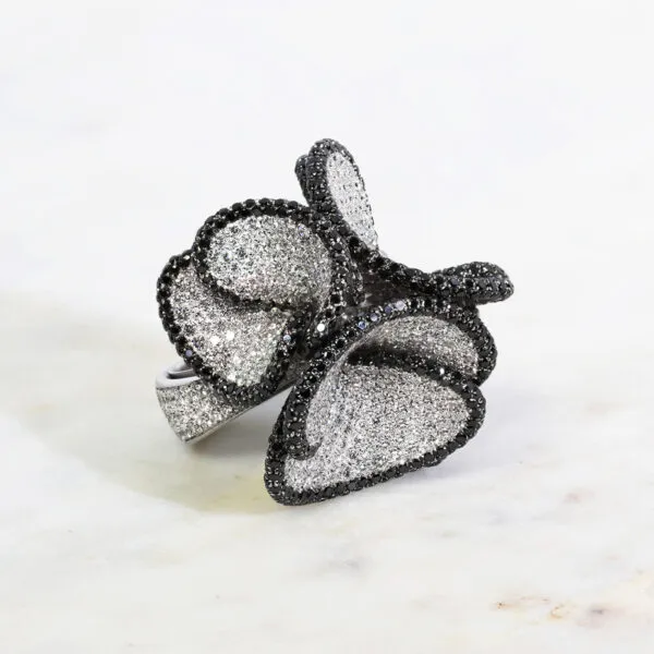 18ct white gold black and white diamond flower ring