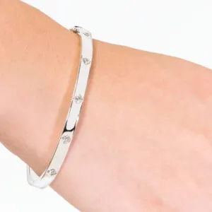 18ct white gold princess cut diamond bangle