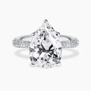 18ct white gold pear shaped diamond ring