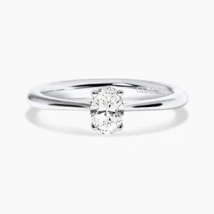 18ct white gold 0.39ct I VS2 oval brilliant cut diamond solitaire ring