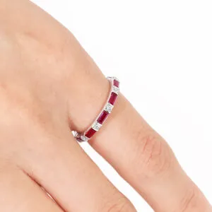 18ct white gold ruby and diamond ring