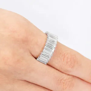 18ct white gold baguette diamond ring