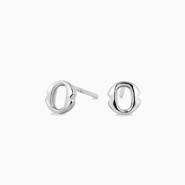 18ct white gold small 'O' stud earrings