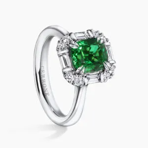 18ct white gold tsavorite garnet and diamond ring