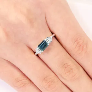 18ct white gold emerald cut London blue topaz and diamond ring