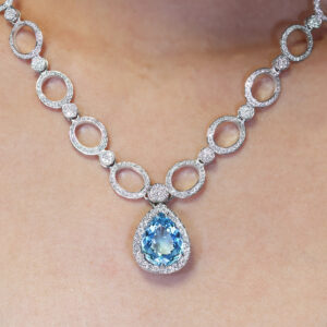 18ct white gold pear shaped aquamarine and diamond necklace