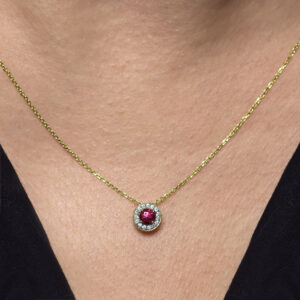 18ct yellow gold 0.32ct ruby and diamond adjustable necklace